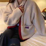 Simple Winter Positive And Reverse Two Small Labels Bump Color Lamb Hair Loose Leisure Warm Short Coat